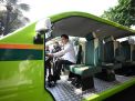Hebat! Wapres Gibran Kepincut Mobil Listrik Molisa Karya Mahasiswa FTI Unissula, Diundang Khusus ke Istana Negara