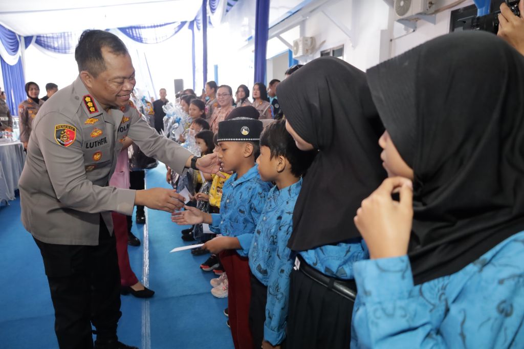 Resmikan Gedung SPPG, Wujud Cinta Polrestabes Surabaya untuk Anak Negeri