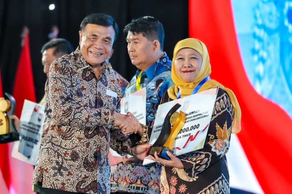 Pemprov Jatim Raih Insentif Rp3 Miliar Usai Tekan Angka Pengangguran