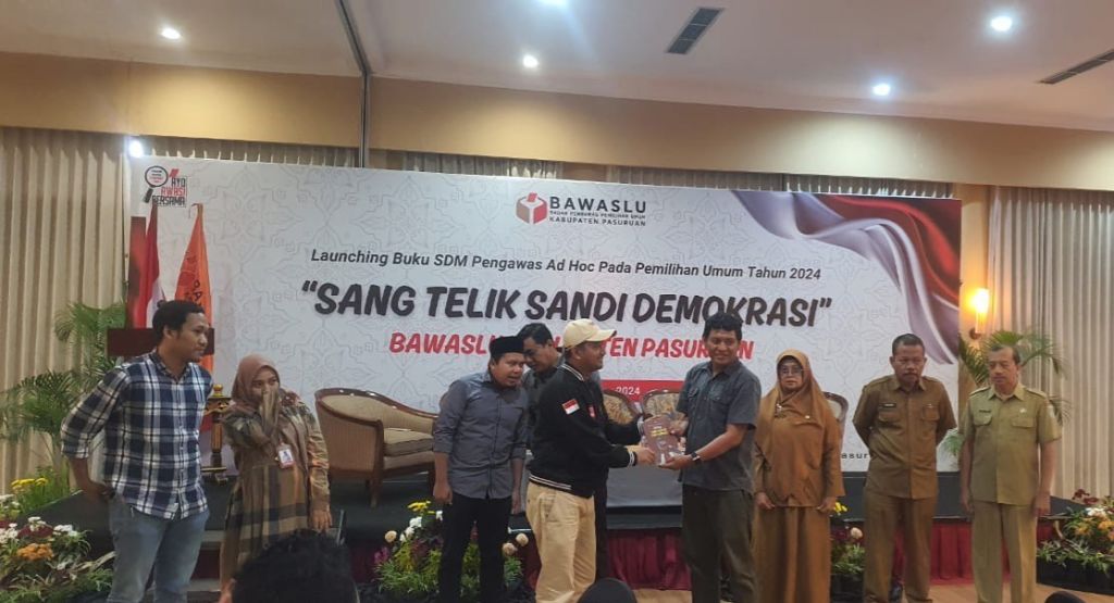 Peluncuran Buku Sang Telik Sandi Demokrasi, Gambaran Pengawasan Pemilu hingga Pilkada