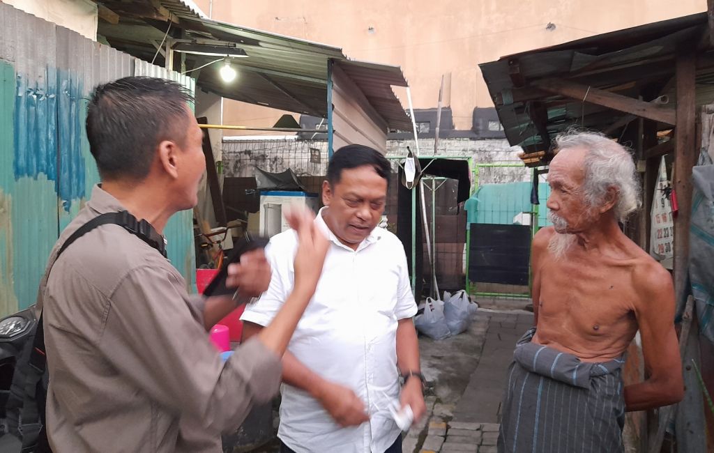Usai Reses, Anas Karno Langsung Sidak Rumah Tidak Layak Huni