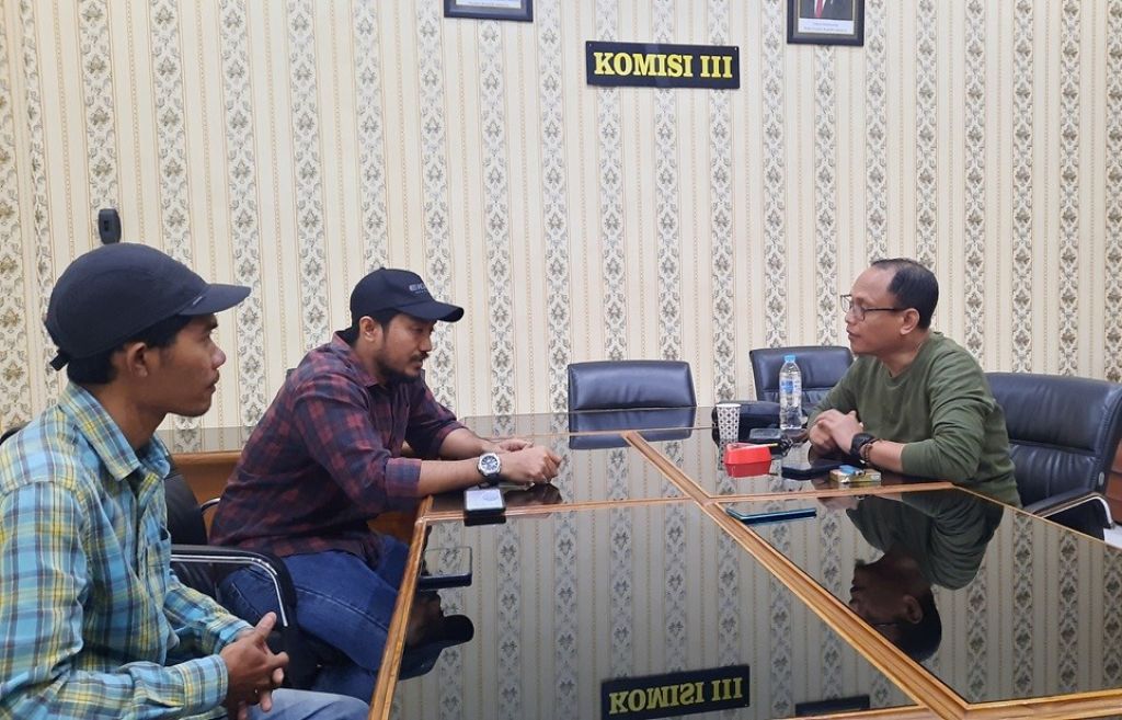 Terumbu Karang di Wisata Bahari Pasir Putih Rusak, DPRD Situbondo Turun Tangan