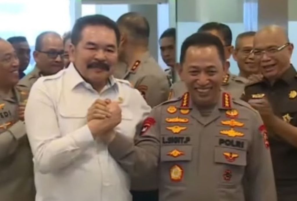 Jaksa Agung dan Kapolri Kompak Bantah Isu Retak, Tegaskan Sinergi Penegakan Hukum Tetap Solid