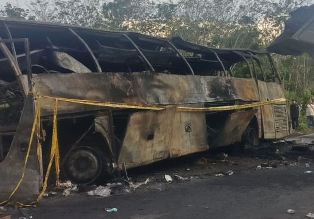 Tragedi Maut di Muratara: Bus ALS dan Truk Tangki Bertabrakan, 16 Tewas Terpanggang
