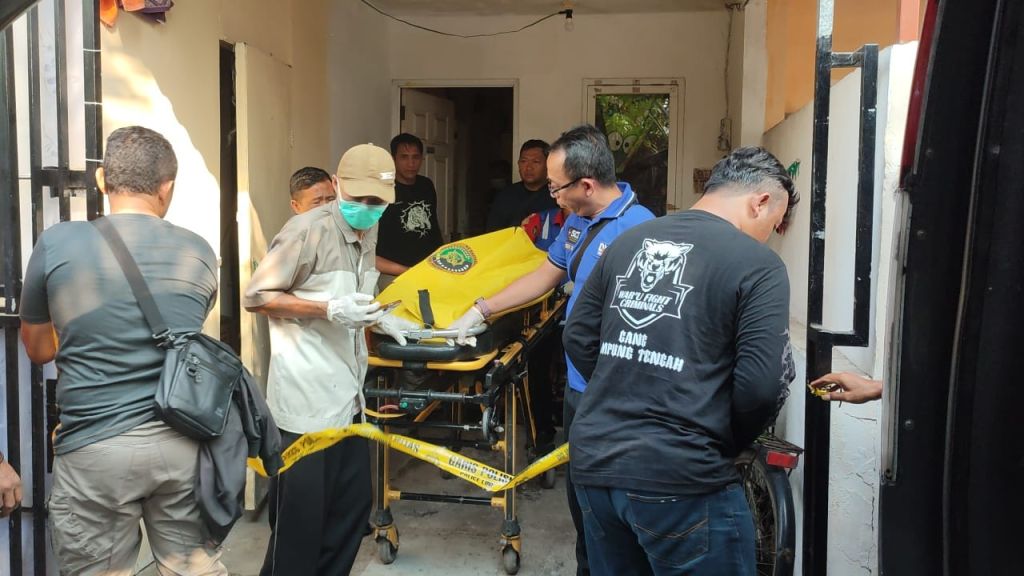 Anak Bunuh Ibu Kandung di Sidoarjo, HP Diduga Jadi Pemicu