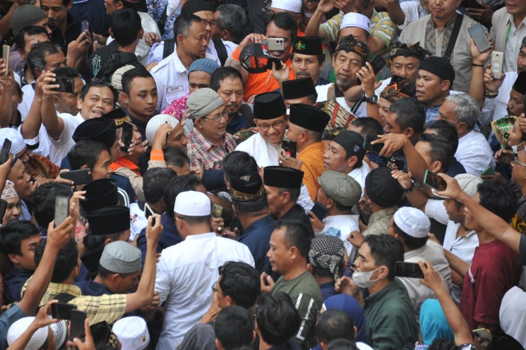 Datang ke Surabaya, Anies Diteriaki Presiden