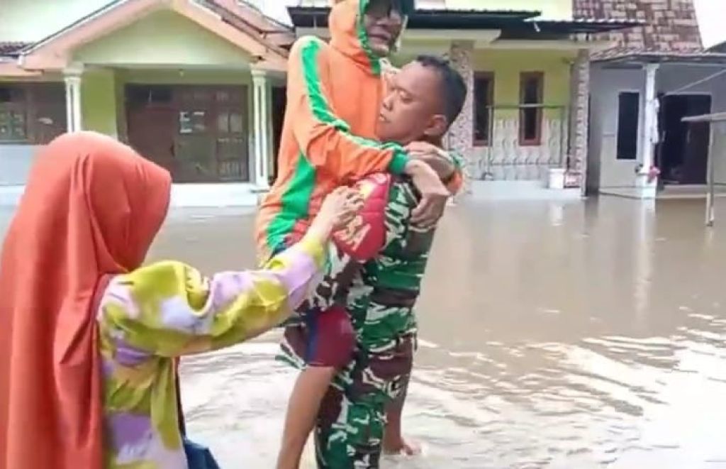 Belasan Rumah Warga di Situbondo Terendam Banjir, Kades: Langganan Tiap Musim Hujan