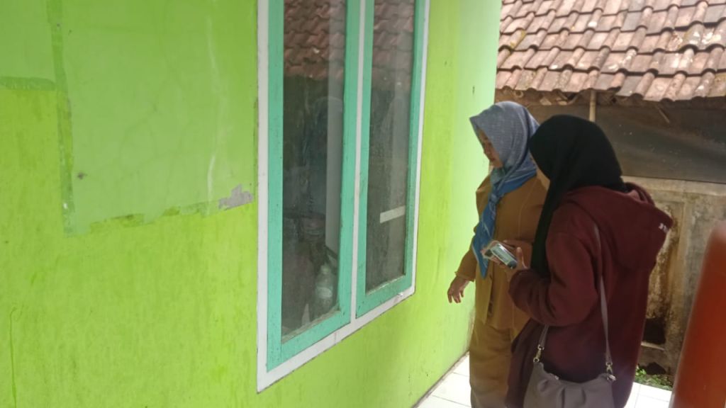 Tumpukan Beras Bantuan dalam Kantor Desa di Jember Raib, Diduga Dicuri