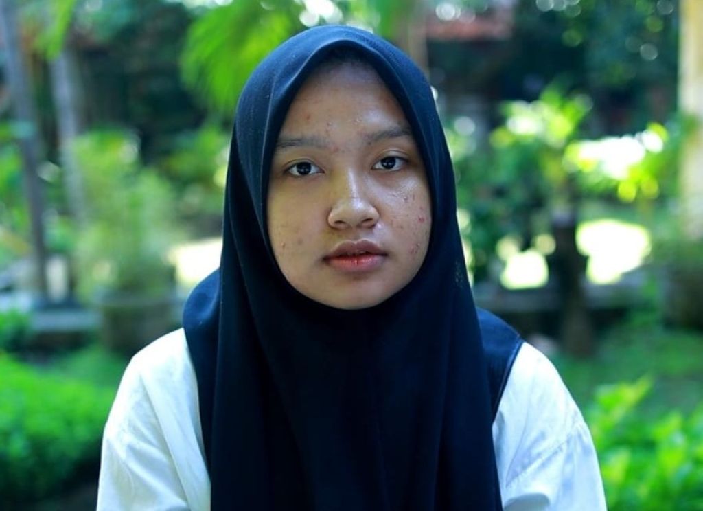 Demi Menjadi Ahli Gizi, Mahasiswi Asal Kalimantan Utara Rela Lepas Status Kuliah di Semarang demi Unair
