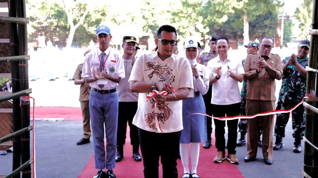 Pj Wali Kota Mojokerto Beri Motivasi Putra Putri Terbaik Daerah Masuk Desa Bahagia