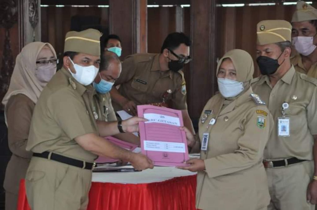 Cegah KKN 46 Pimpinan SKPD Teken Pakta Integritas
