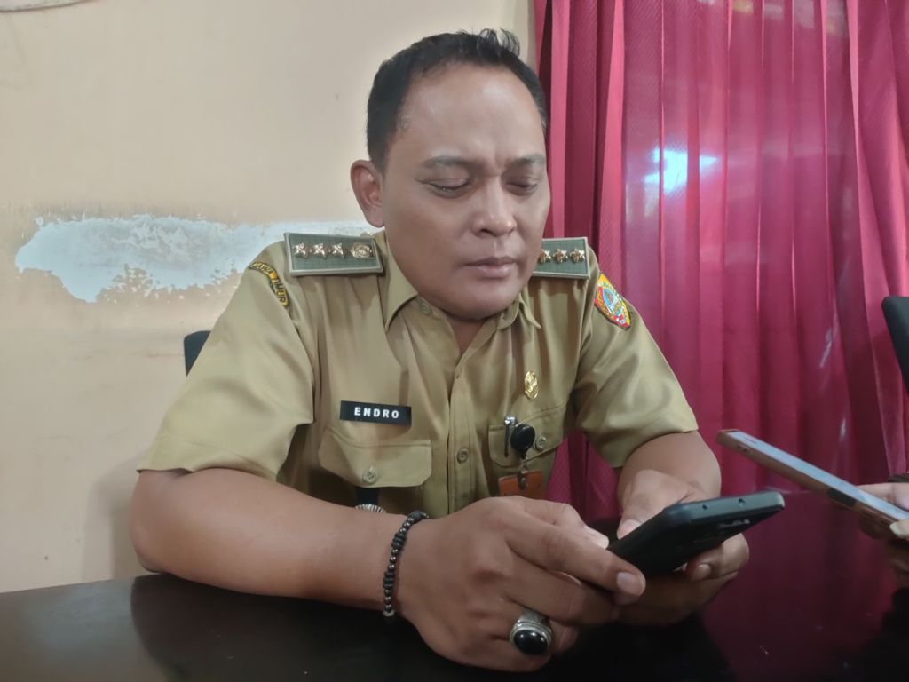 Camat Jenggawah, Endro Lukito