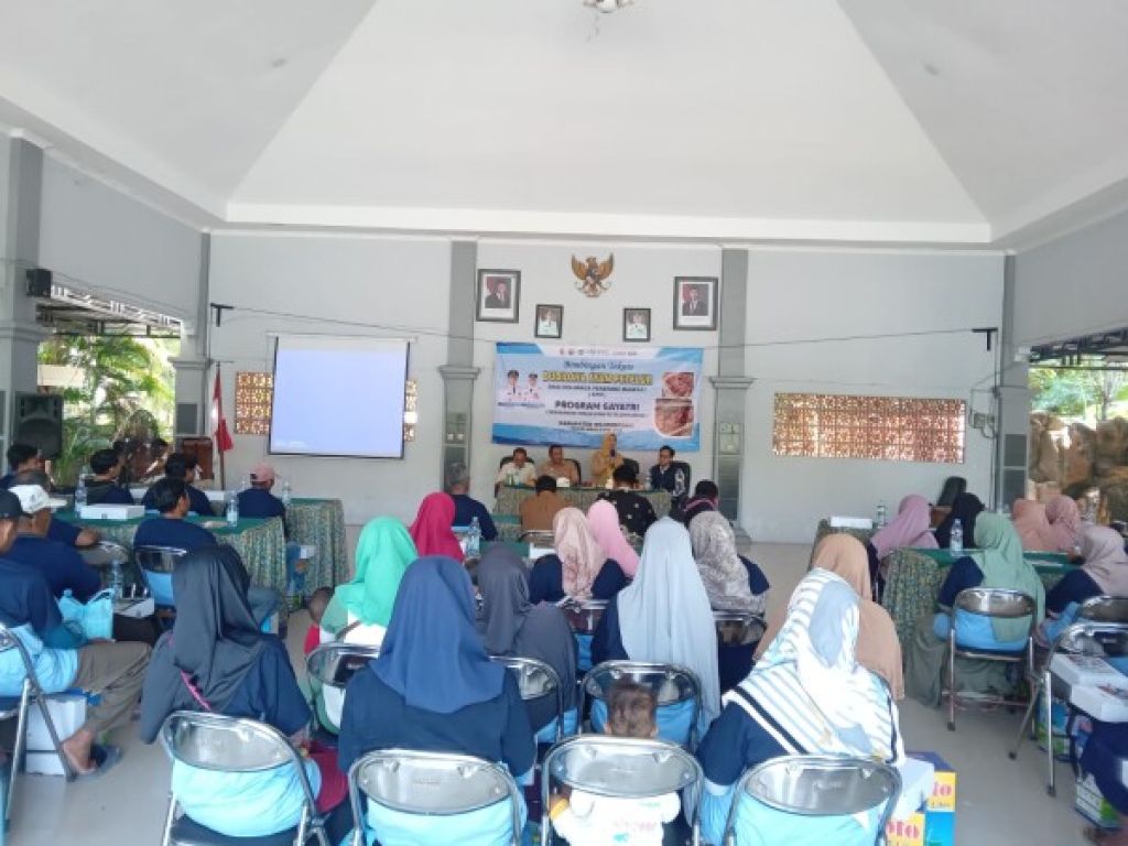 Disnakkan Bojonegoro Bekali Ratusan KPM untuk Optimalkan Program Ayam Petelur Mandiri