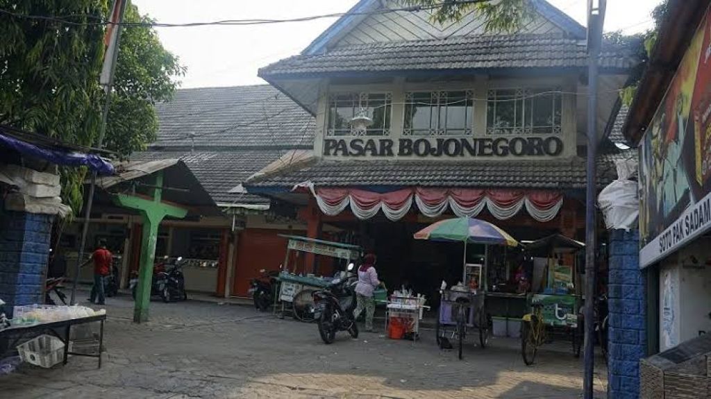 Pembangunan Pasar Kota Dimulai, Pedagang Lesehan Bojonegoro Dipindah ke Pasar Wisata