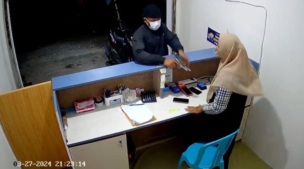 Perampokan di agen BRILink. (Tangkapan layar)