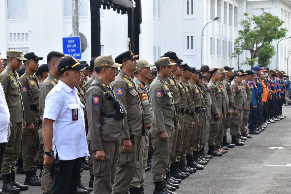 Anggota Satpol PP disiagakan 24 jam di kawasan Kota Lama (Foto: Satpol PP Surabaya)
