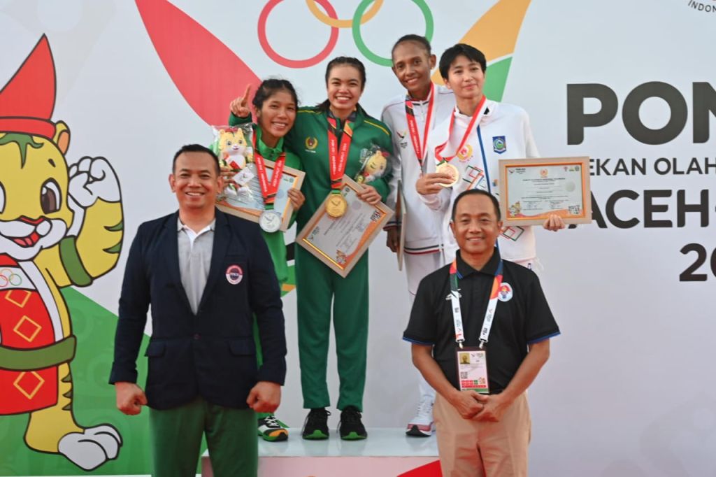 Atlet Kickboxing Putra dan Putri Jatim Sabet Medali Emas PON XXI 2024 Aceh-Sumut (Foto: KONI Jatim)