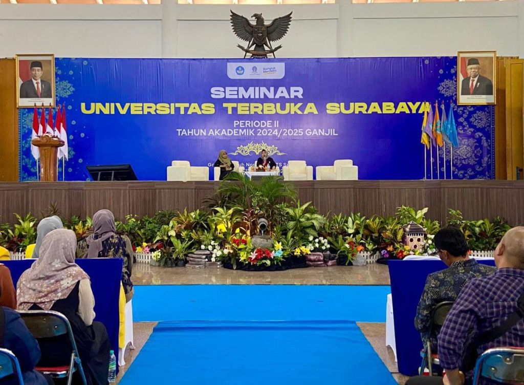 Seminar UT Surabaya: Meniti Karir Gemilang, Menginspirasi Dunia