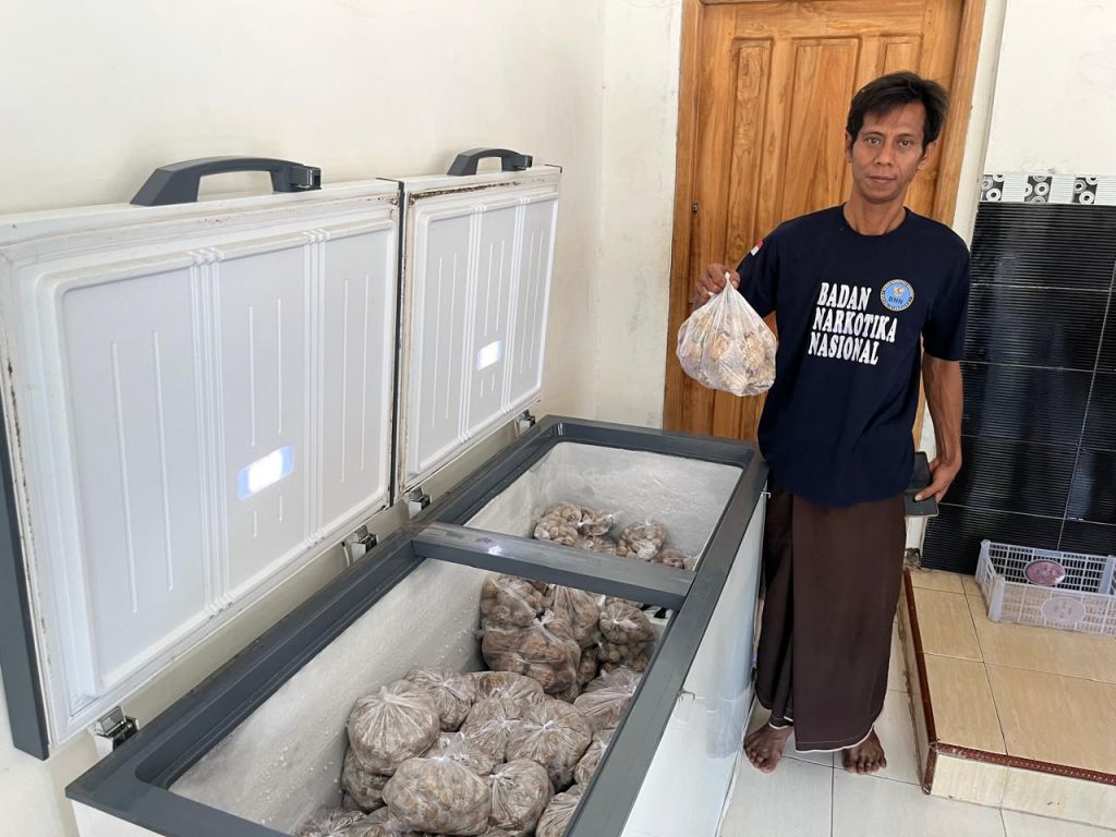 Sehari Produksi Ratusan Kilogram Pentol, Pria di Mojokerto Raup Cuan Puluhan Juta