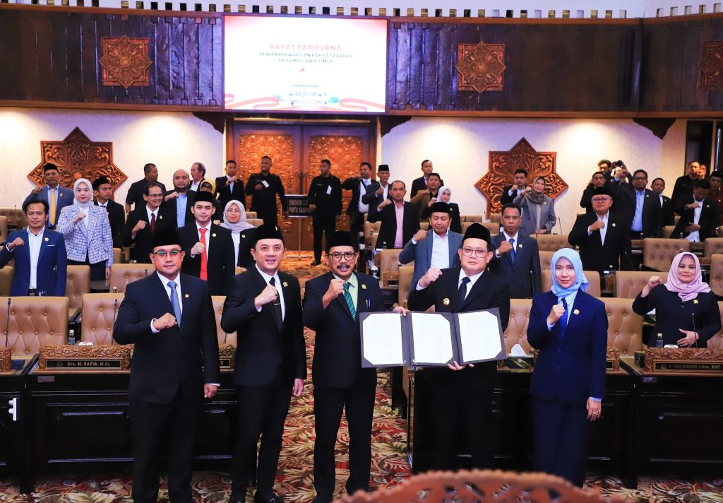 Raperda APBD Jatim 2025 Disetujui, Pendidikan dan Kesehatan Jadi Prioritas