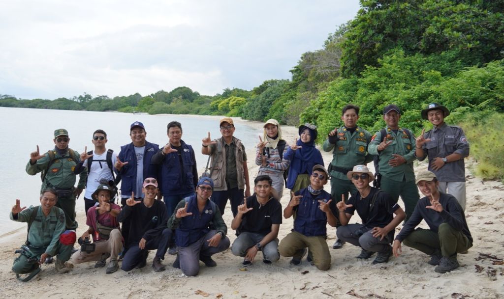 Peserta Patroli With Ranger Taman Nasional Baluran (Foto: TN Baluran)