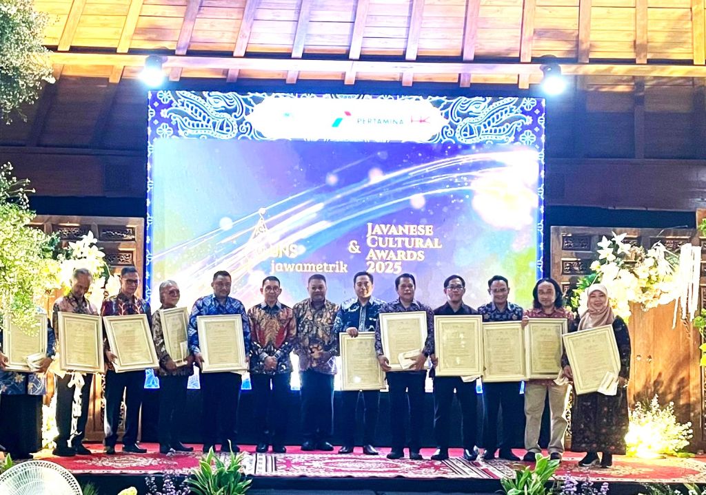 Unesa Peringkat 2 UNS Jawametric 2025