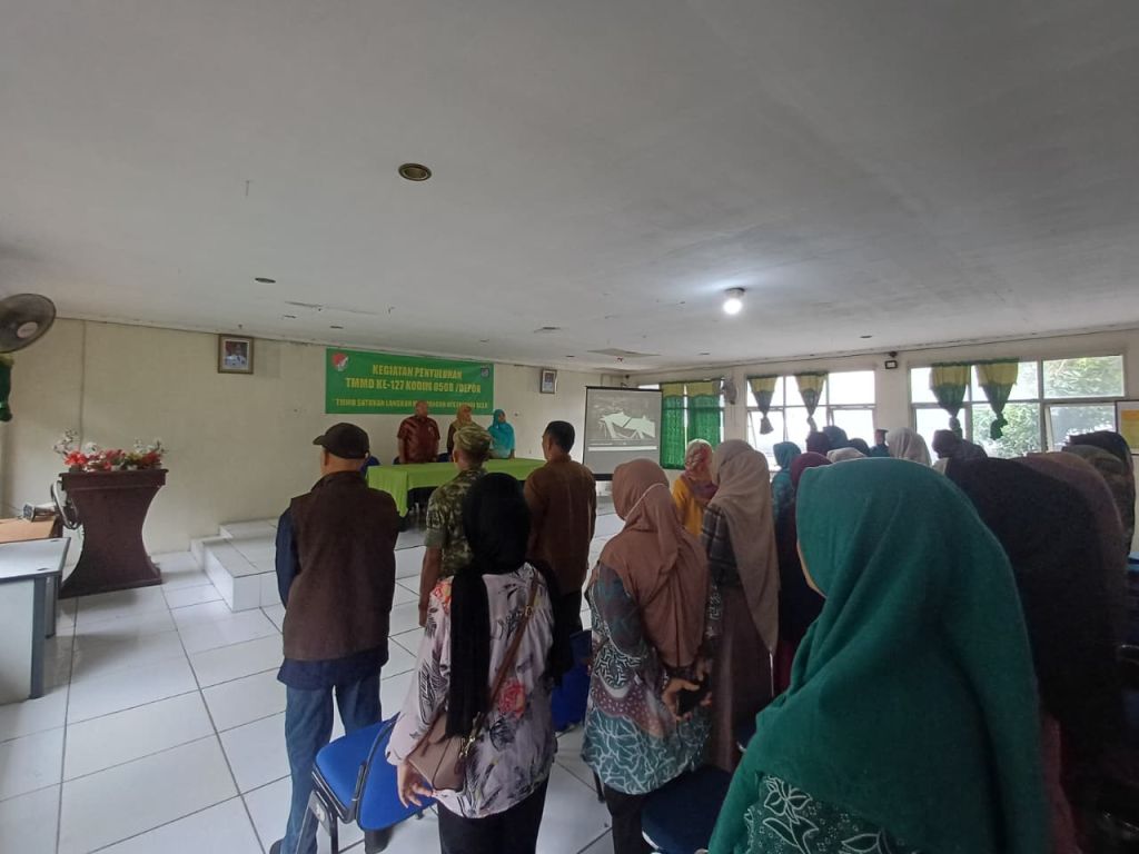 Edukasi Warga Lewat TMMD, Kodim 0508/Depok Hadirkan Penyuluhan Kesehatan dan KB