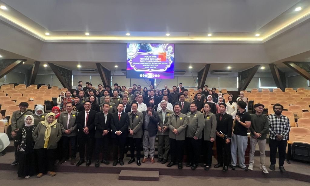 Momentum Dies Natalis, UWKS Kukuhkan Komisariat Fakultas Perkuat Peran Alumni