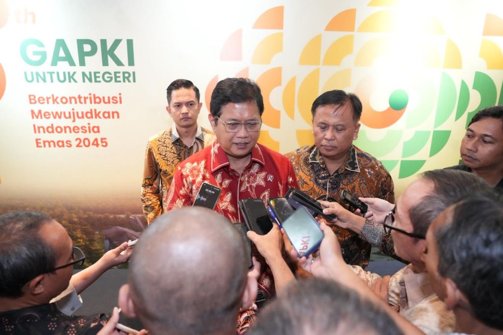 45 Tahun GAPKI, Wamen Viva Yoga Dorong GAPKI Berkontribusi Menciptakan Lapangan Kerja dan Meningkatkan Pertumbuhan Ekonomi
