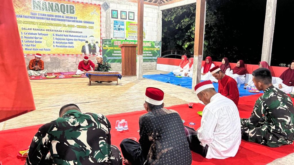 Danton Satgas TMMD Reguler ke-128 Hadiri Pengajian Jamaah Thoriqoh di Desa Godo