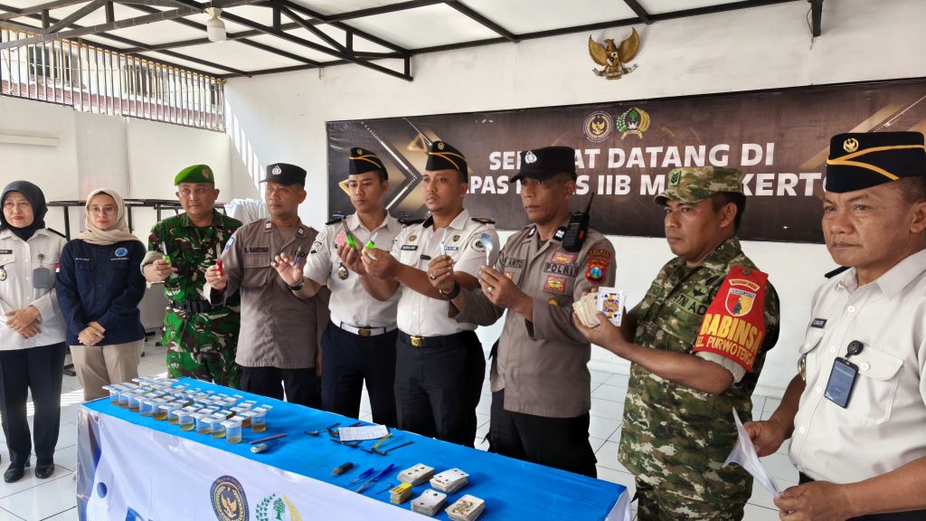 Lapas Mojokerto Deklarasi Zero HALINAR, Razia Gabungan dan Tes Urine Digelar