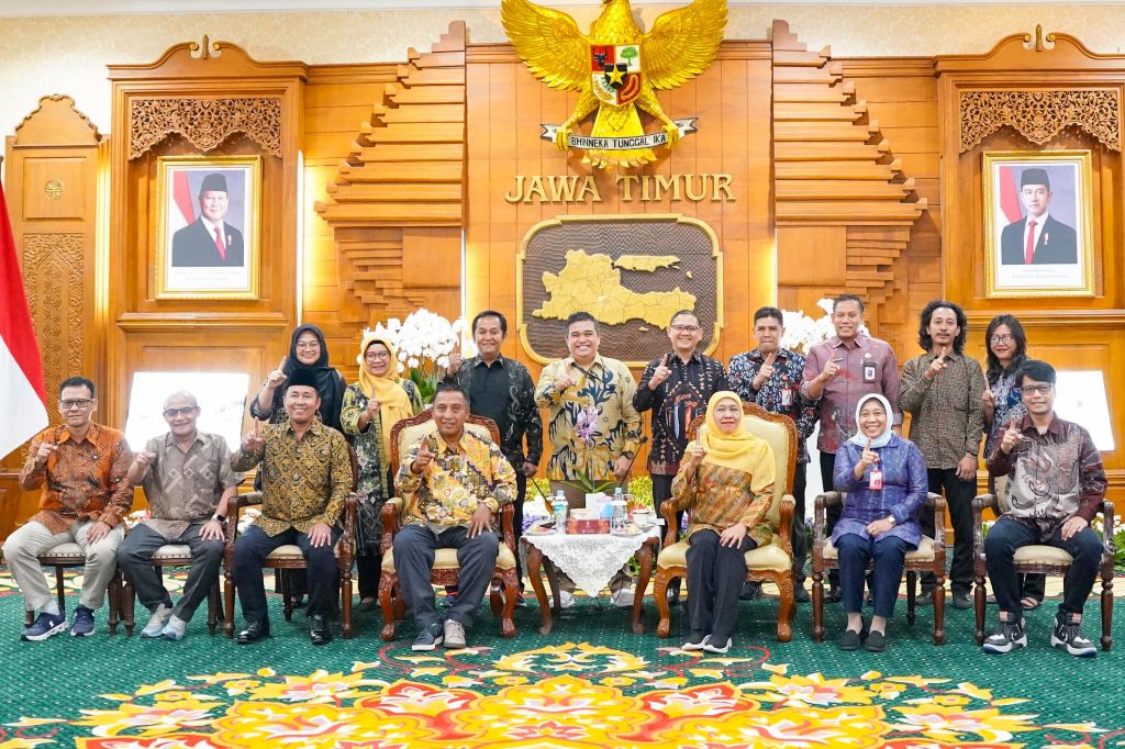 Khofifah Dukung UNESA Cetak SDM Vokasi Berdaya Saing Global