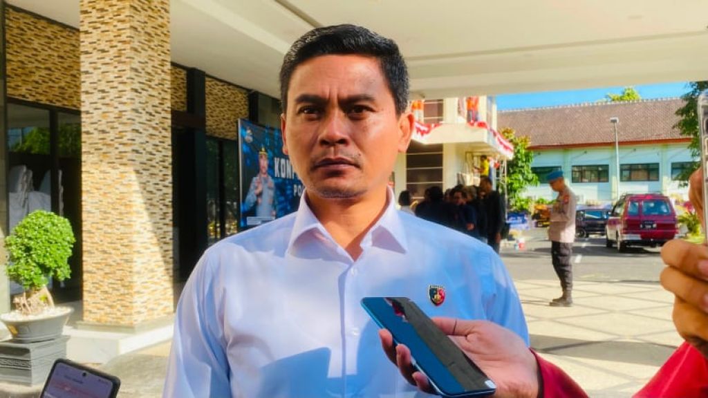 Gudang  distributor sembako milik indomarco di kota batu di bobol maling
