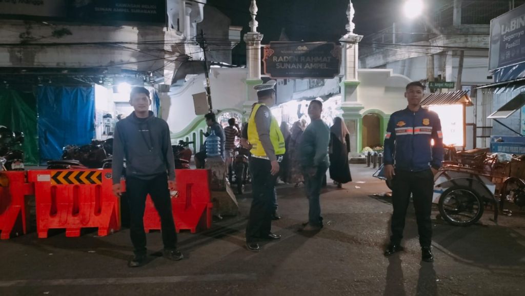 Polsek Semampir Perketat Patroli Sunan Ampel Cegah Kejahatan Malam