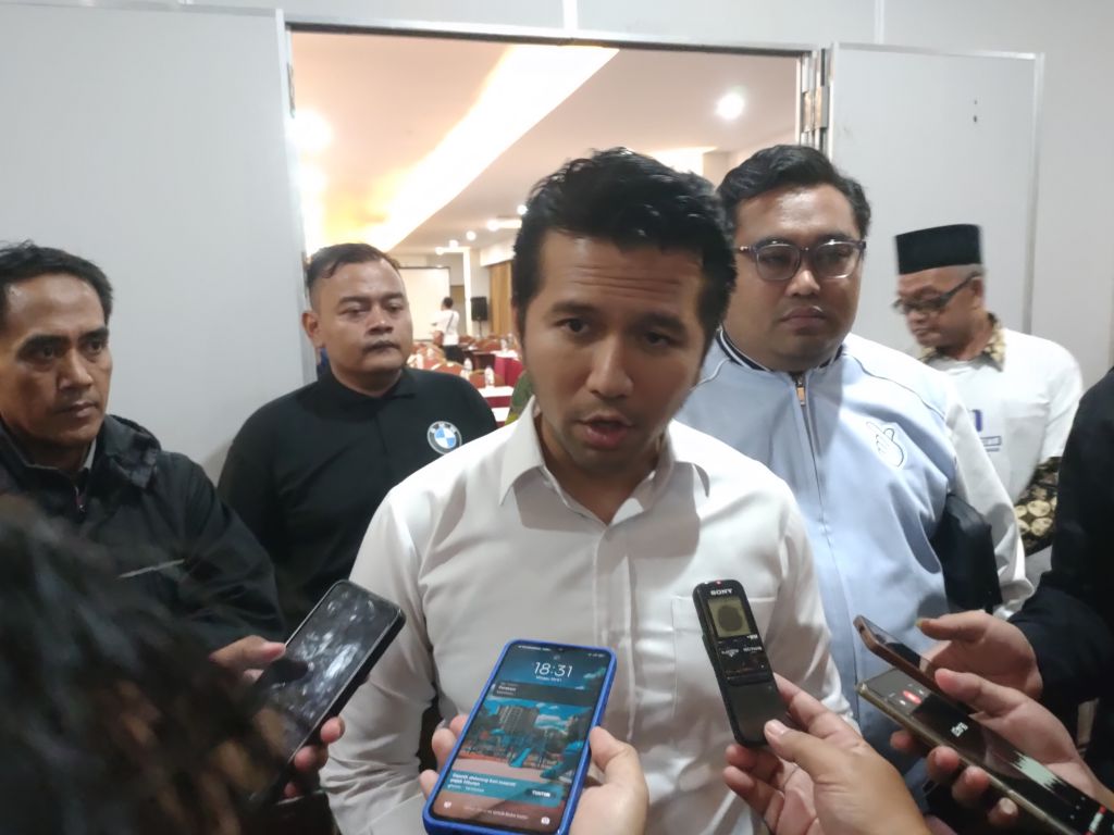 Wakil Gubernur Jatim Emil Elistiyanto Dardak hadir dalam rapat konsolidasi internal Tim Pemenangan Paslon 02 Prabowo-Gibran di Hotel Java Lotus, Jember.(M Hatta/mili.id)