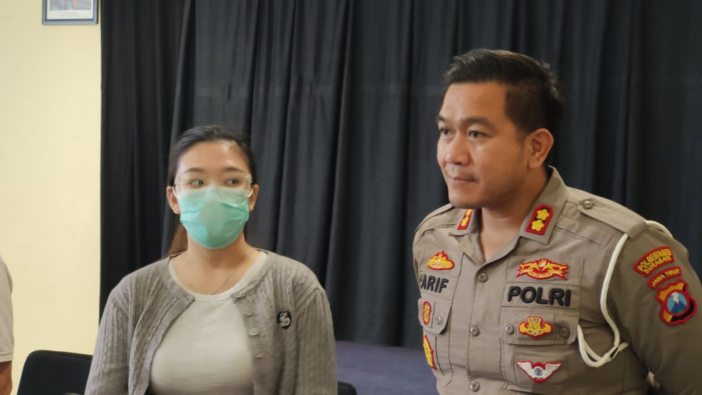Kasat Lantas Polrestabes Surabaya AKBP Arif Fazlurrahman dan Jannice Michelle (wendy)