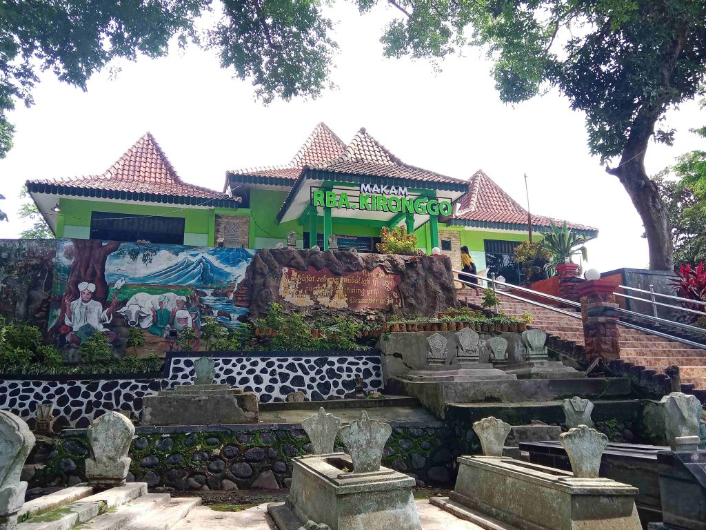 Asal Muasal Pusaka Raden Bagus Asra, Ki Ronggo Bondowoso