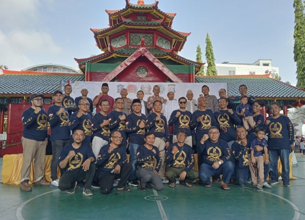 Wani Piro Community berbagi dan memberikan edukasi pada ratusan anak yatim di Masjid Cheng Hoo Surabaya (Foto : Bejo/mili.id)