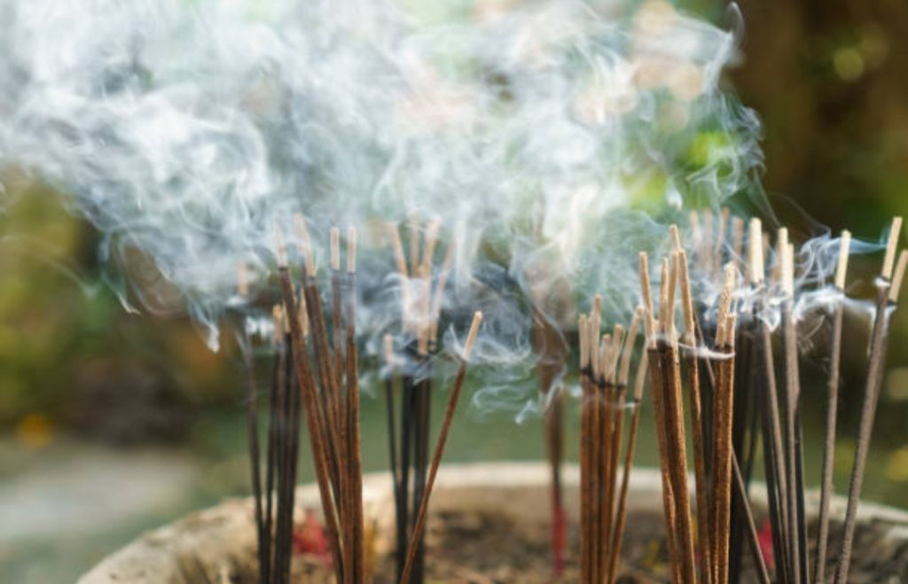 6 Tempat Ritual Malam 1 Suro di Jatim