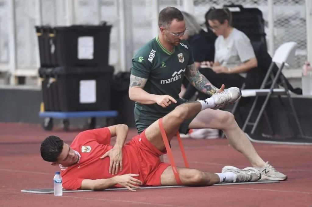 Justin Hubner Masih Berlatih Terpisah Jelang Laga Timnas Indonesia Kontra Mozambik