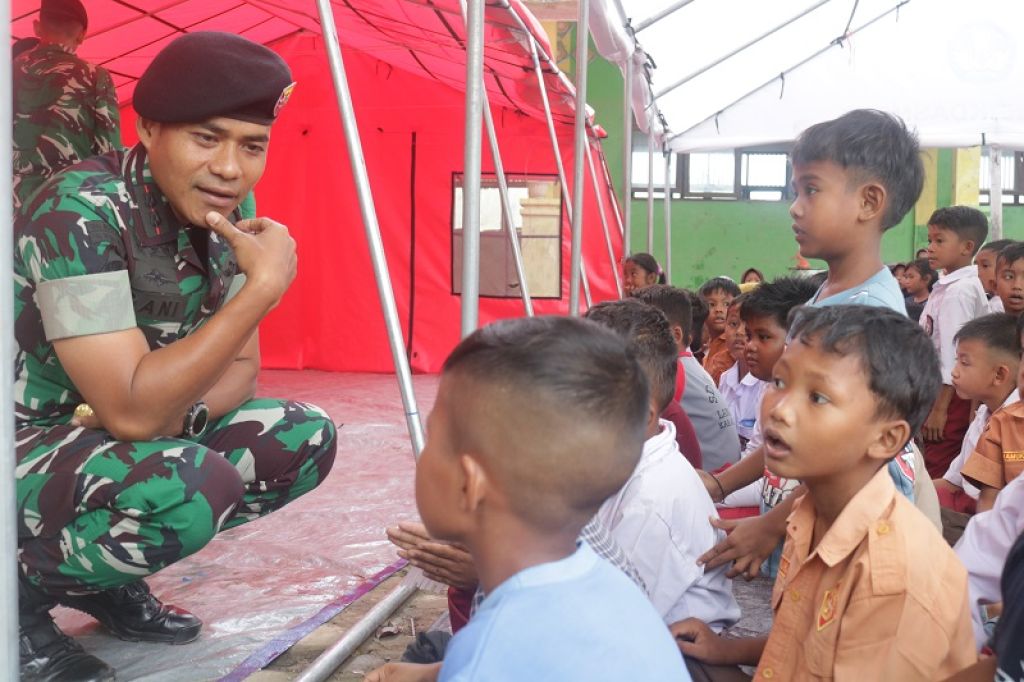 Letkol Kav Dani Syahputra Pimpin Trauma Healing Anak Korban Banjir Aceh di HUT Kavaleri ke-76
