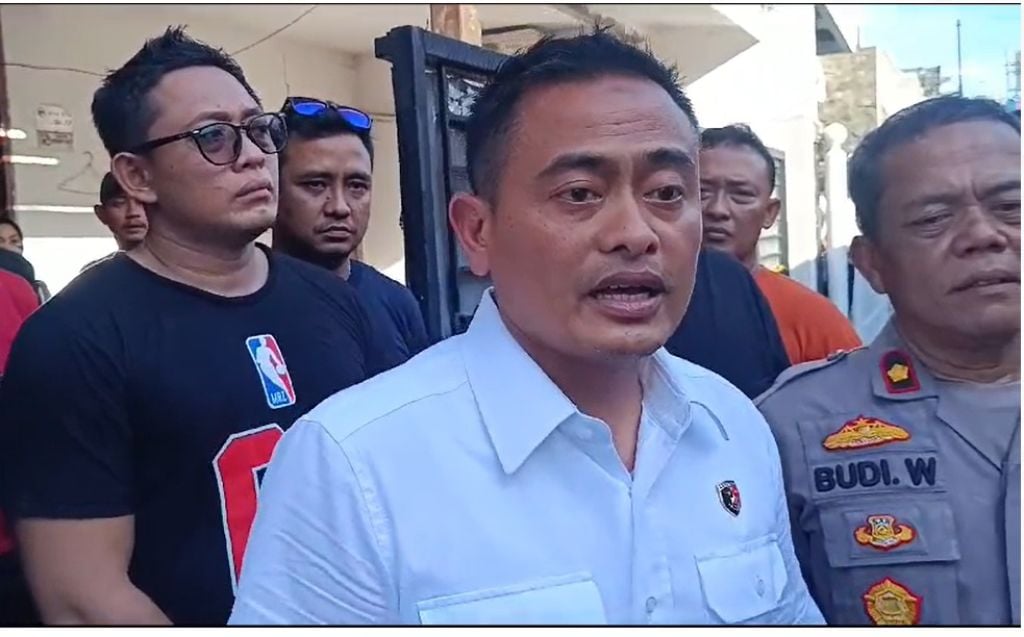 Plt Kasat Reskrim Polrestabes Surabaya Kompol Teguh Setiawan