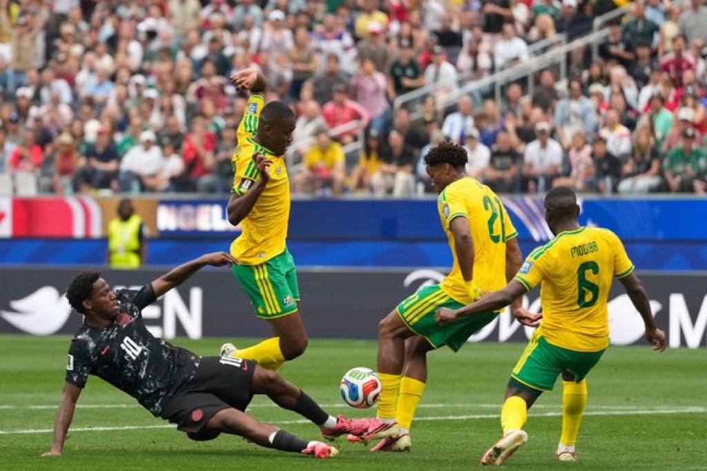 Gol Roket Menit 90+2 Antar Kanada ke 16 Besar, Afrika Selatan Pulang dengan Kepala Tegak