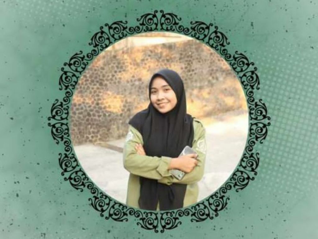 Foto semasa hidup mahasiswi UINSA yang tewas saat mengejar jambret di Surabaya