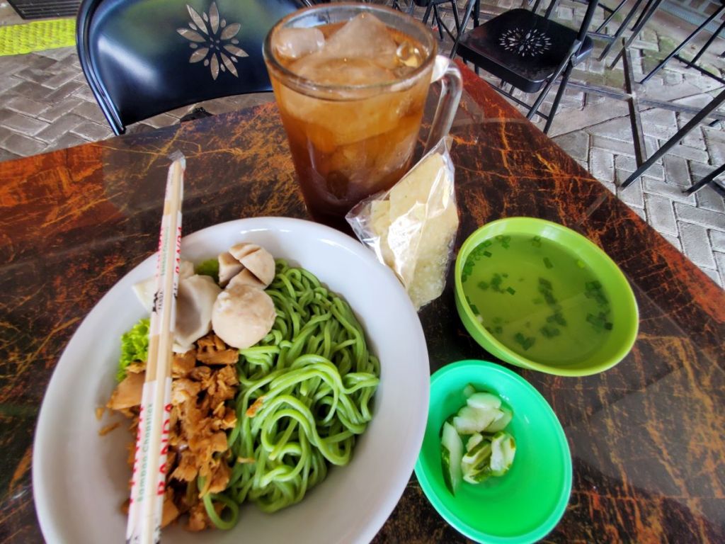 Nikmatnya Mie Ayam Kelor Kota Mojokerto untuk Menu Makan Siang