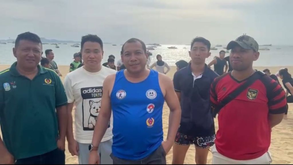 Hadapi PON XXI, Atlet Muaythai Jatim Gembleng Teknik dan Mental di Thailand
