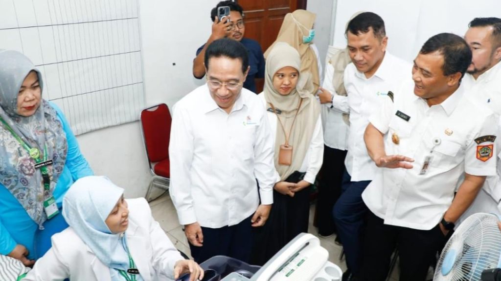 Program Speling Diperluas, Gubernur Jateng Pastikan Layanan Dokter Spesialis Masuk Desa