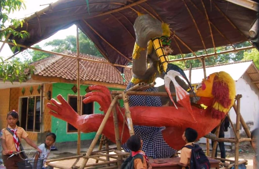 Persiapan perayaan Hari Raya Nyepi Umat Hindu di Jember (Foto: Pit for mili.id)