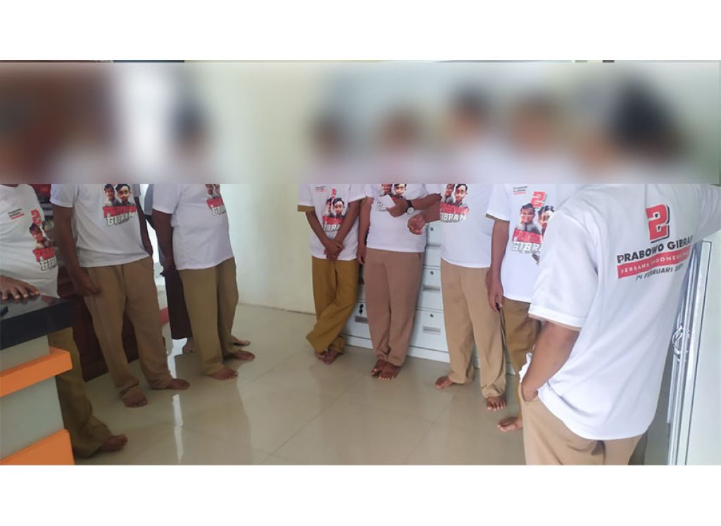 Oknum kades dan perangkat desa mendukung salah paslon capres-cawapres (Foto: Ist)