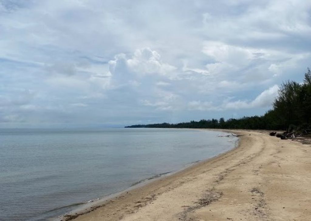 Pantai Tutong
